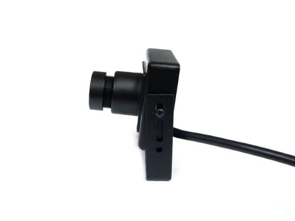 AVC-B4202S 2.5oワイドレンズ搭載