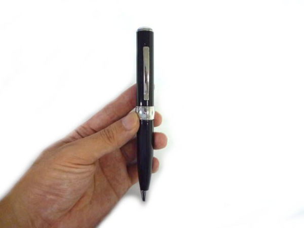 300万画素CCD搭載ペン型カメラ PENCAM-4GBPR